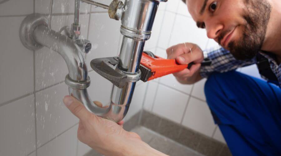 Expert burst pipe repair services in Joliet, MT